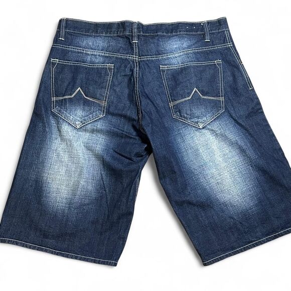 Avirex Men's Blue and‎ Green Shorts - Picture 3 of 8